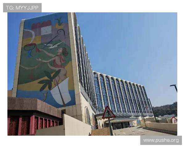 澳门葡京人：澳门葡京赌场员工的工作压力与职业幸福感分析