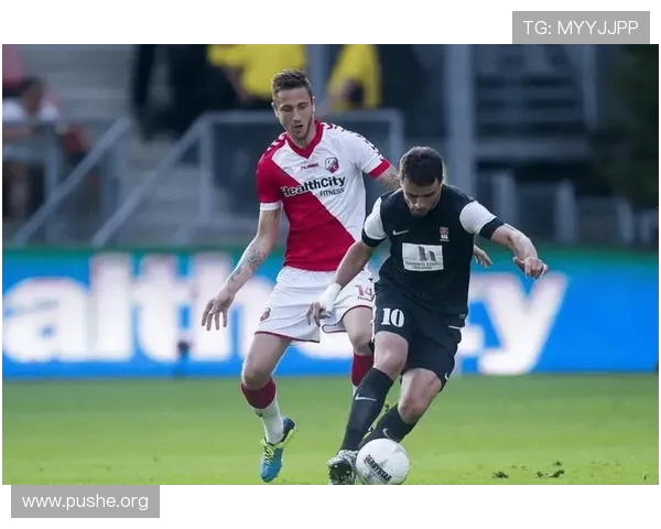 新澳门足球官网提供详细的足球技巧分析和赛前预测，帮助用户提升足球知识和比赛理解